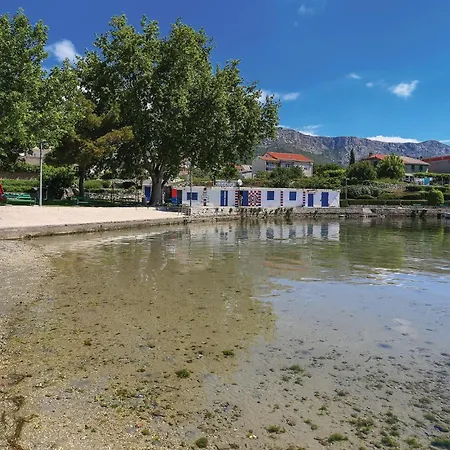 In Kastel Sucurac With Sauna Kastela