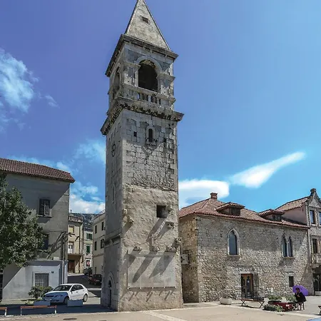 Tatil Evi In Kastel Sucurac With Sauna