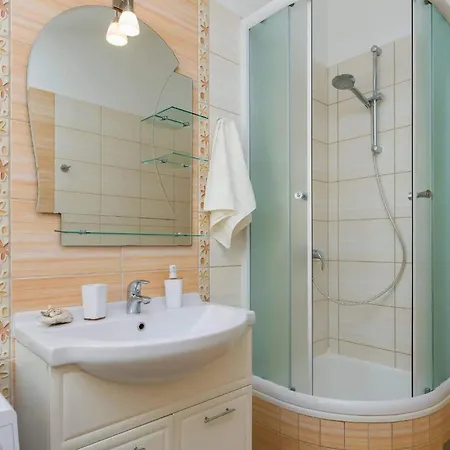 Tatil Evi In Kastel Sucurac With Sauna Kastela