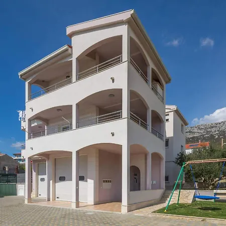 Tatil Evi In Kastel Sucurac With Sauna Kastela